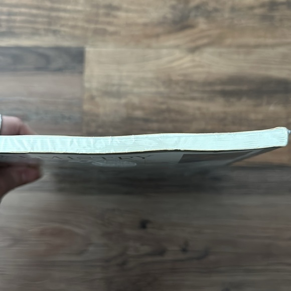 Palmistry; How to Chart the Lines of Your Destiny by Roz Levine Paperback Book - Picture 4 of 5